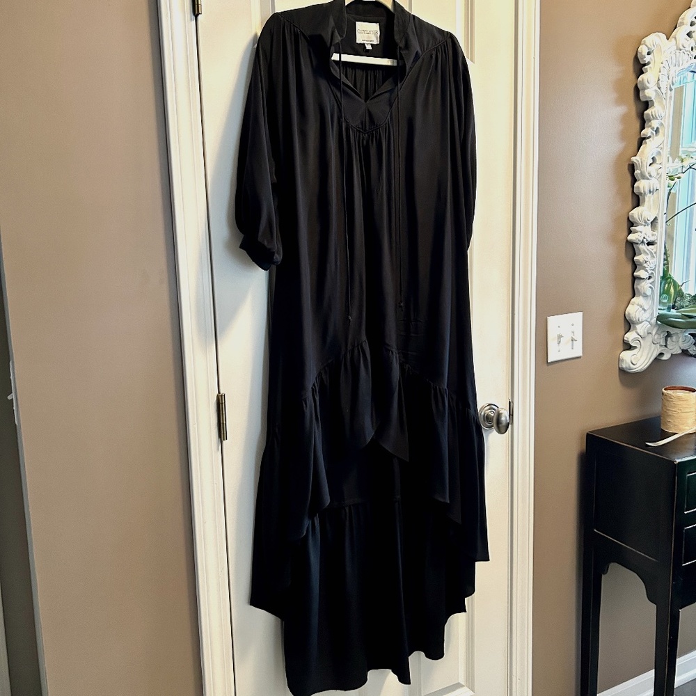 ODYLYNE Hi - Lo Maxi Dress Size XS